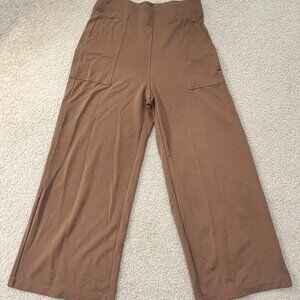 🤎 Max Studio London Wide Leg Pants – Chic & Comfortable 🤎